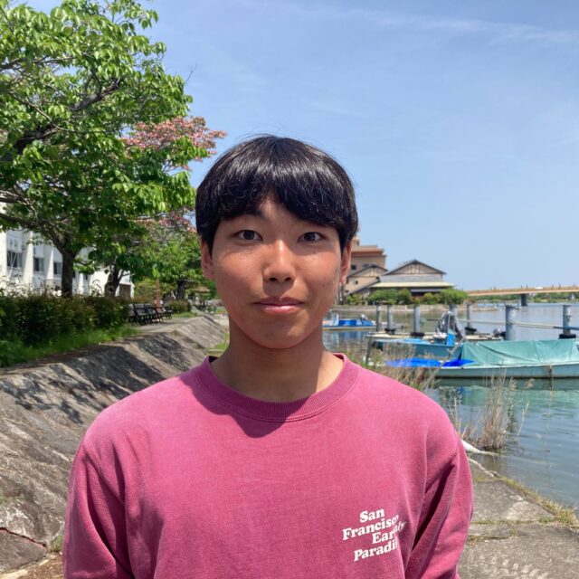 鴻上智哉