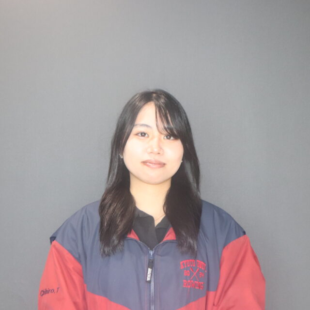 岸　周